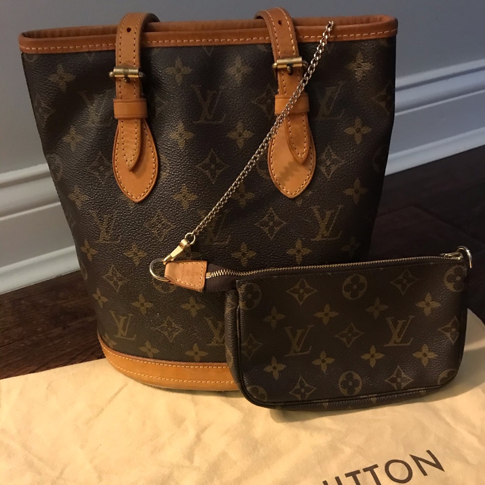 Louis Vuitton Bucket Bag